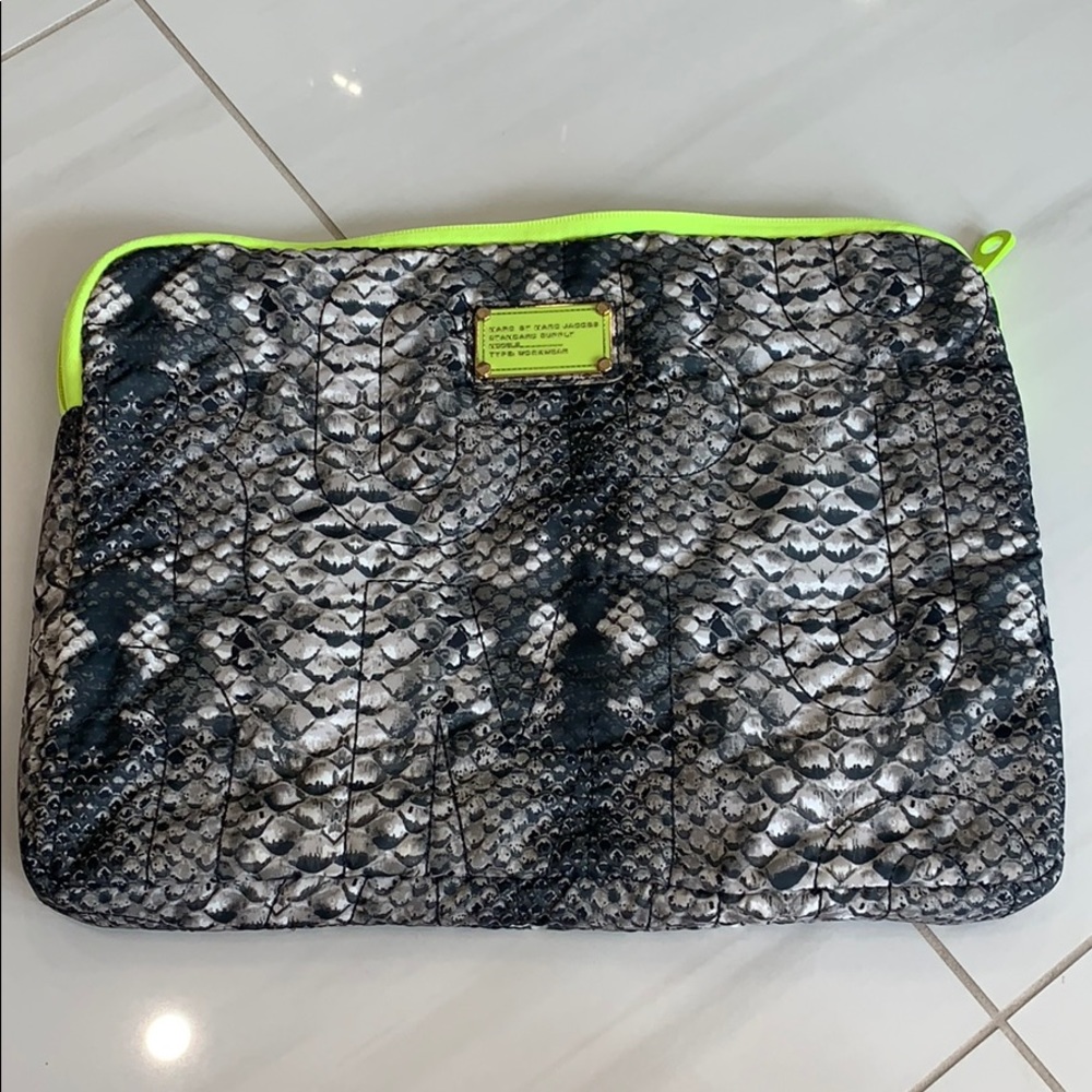 Marc by Marc Jacobs // Laptop Case